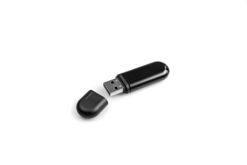 ANT USB-Stick für die drahtlose Verbindung zum Computer.